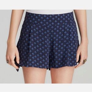 Free people Navy Blue Patterned Women's Shorts sz xs